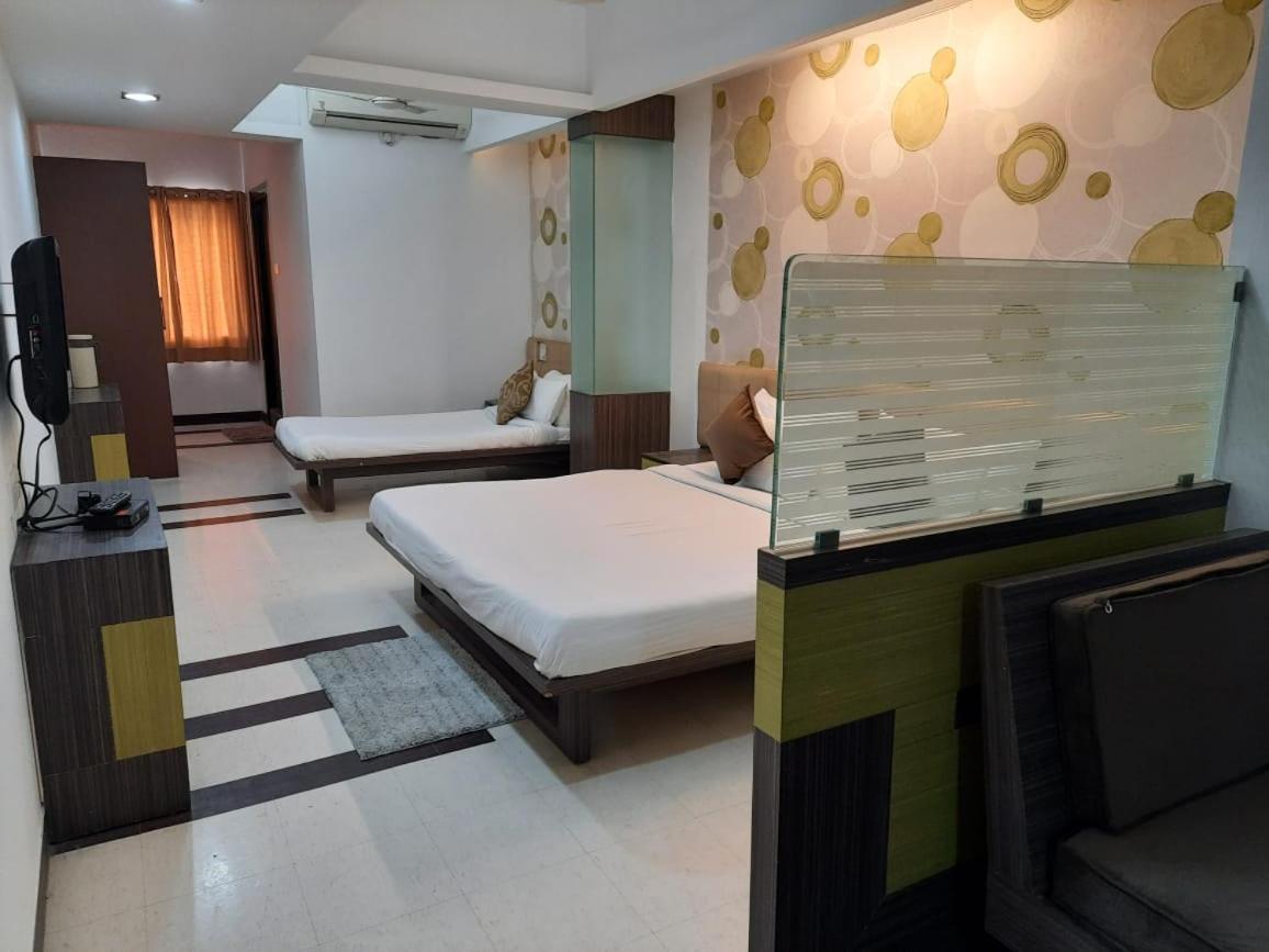 Hotel Grand Suites Индор Екстериор снимка