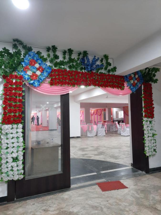 Hotel Grand Suites Индор Екстериор снимка