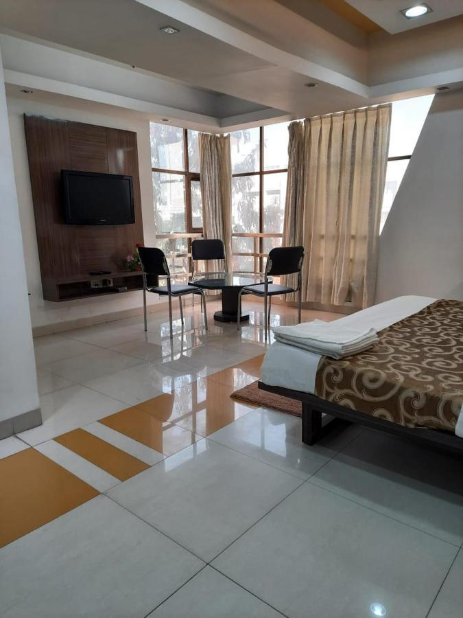 Hotel Grand Suites Индор Екстериор снимка
